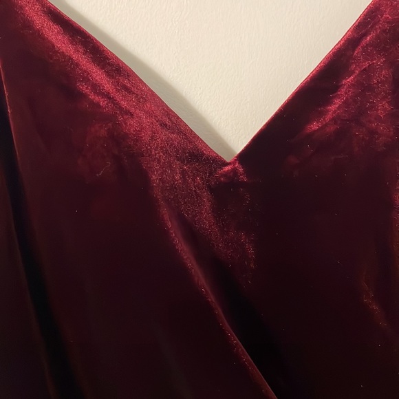 EUC Burgundy size 16 Revelry Velvet Drees - Picture 9 of 9